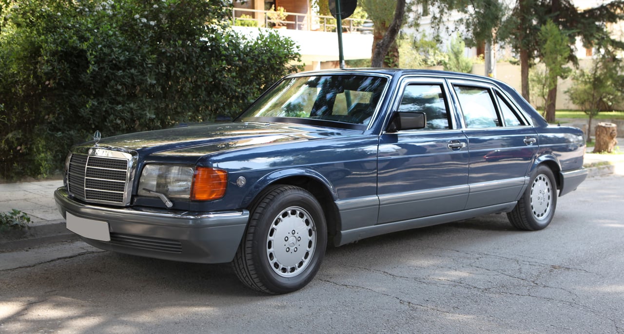 Griechische Delikatessen Zum Kleinen Preis Coys Serviert 130 Klassiker In Athen Classic Driver Magazine