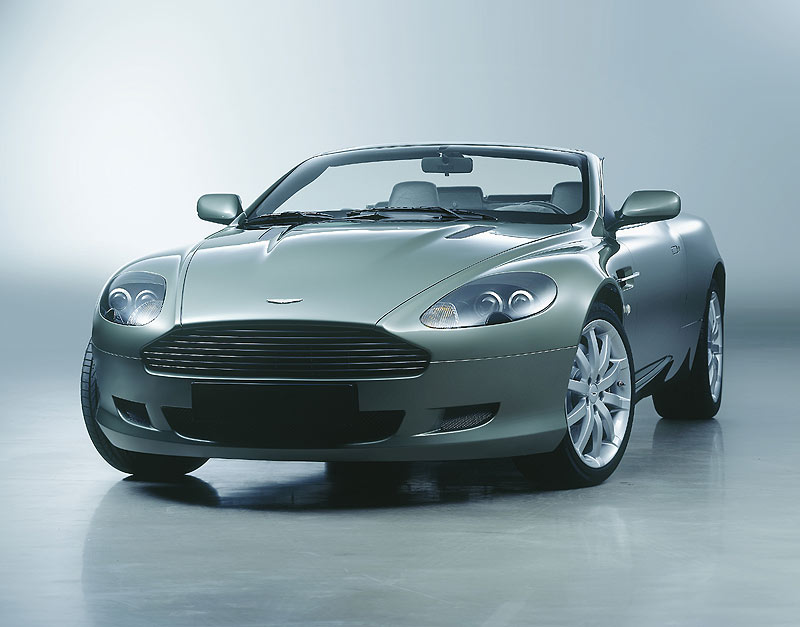 Aston Martin DB9 Volante: Premiere in Detroit 2004