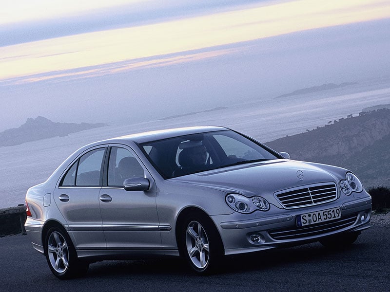 Mercedes-Benz C-Klasse: Die neue Generation kommt ab Frühjahr 2004