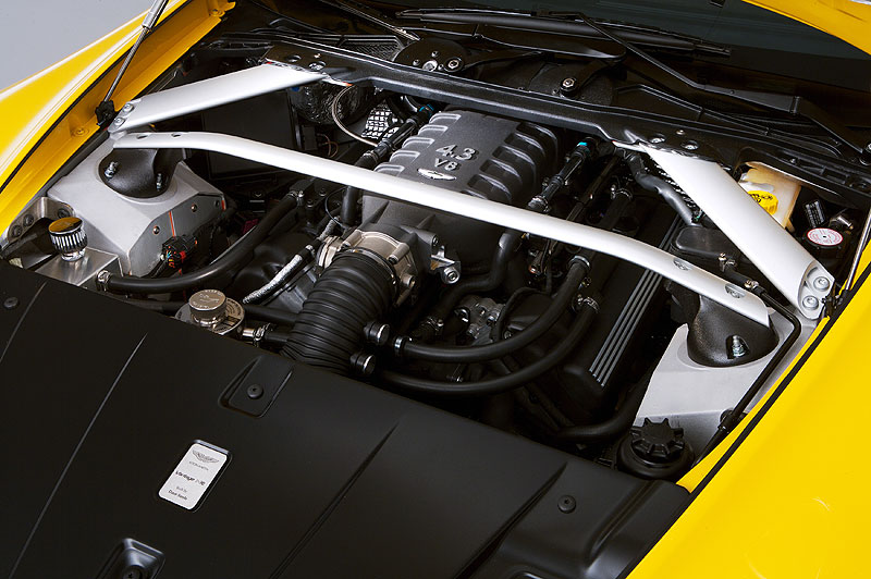 Aston Martin V8 Vantage N24