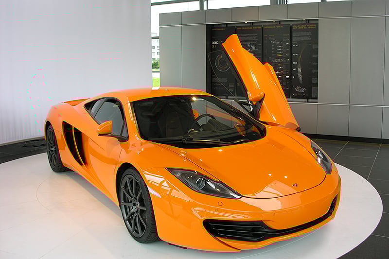 McLaren Zürich eröffnet Showroom am Flughafen