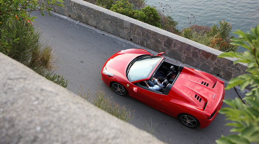 Ferrari 458 Spider: Harte Schale, echter Kerl