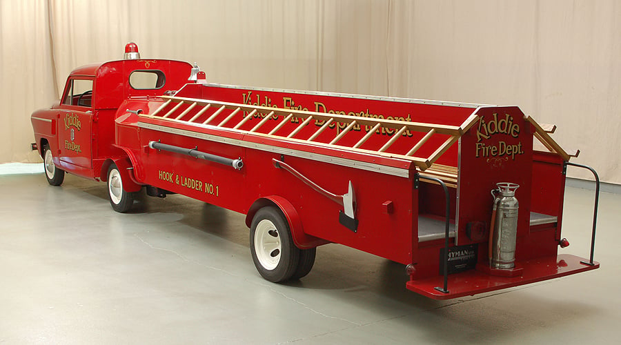 Editor's Christmas Choice: 1952 Crosley Hook & Ladder