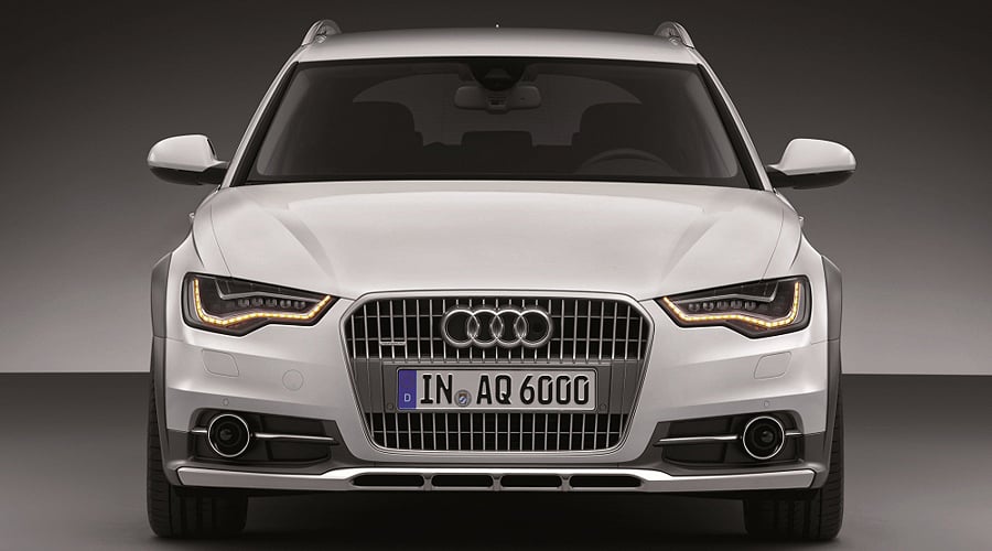 Audi A6 Allroad Quattro: Business Class hiking boots 