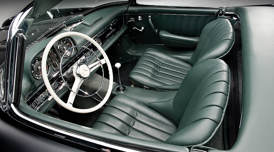 Mercedes-Benz 300SL Roadster