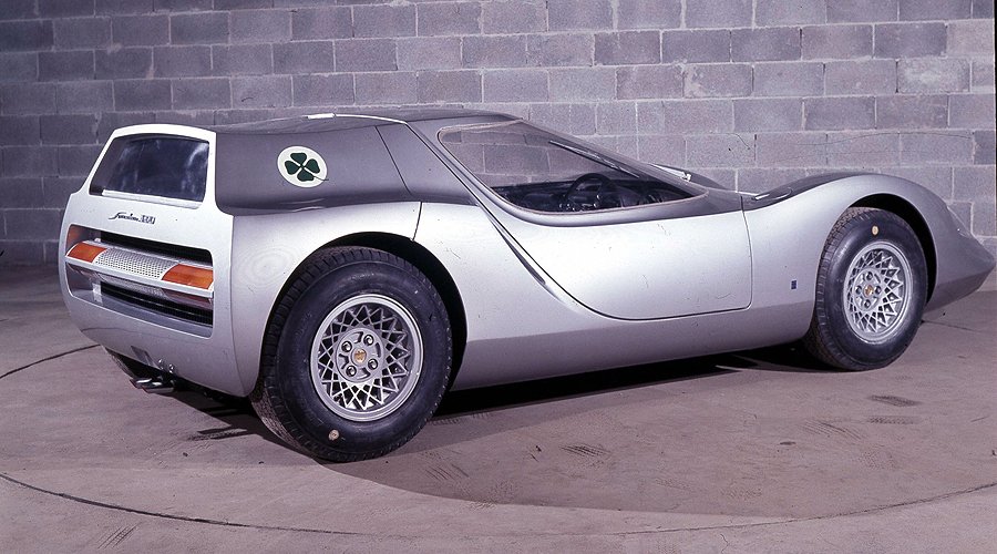 Classic Concepts: 1966 Alfa Romeo Scarabeo by OSI