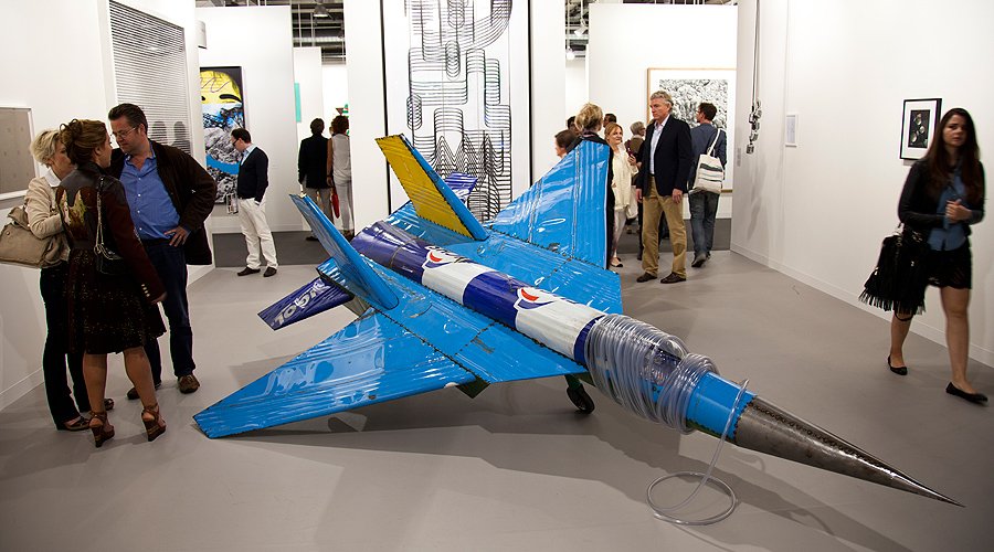 Art Basel 2012: Someone is getting rich