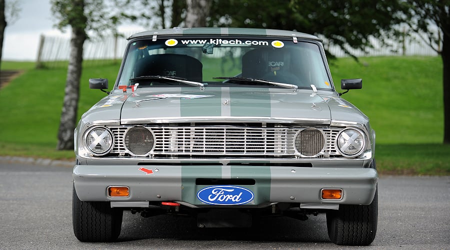 Video: Holman Moody 1964 Ford Fairlane 7-litre at Goodwood