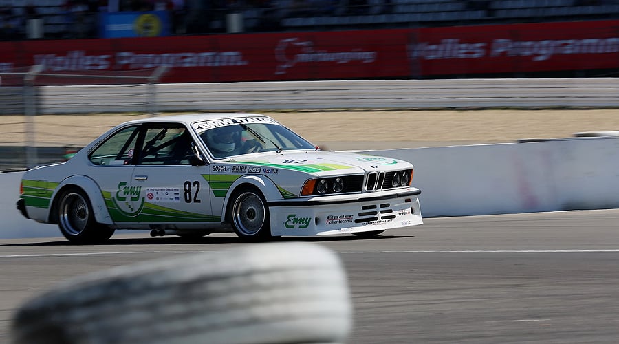 Ring of Fire: Asphalt-Glühen beim 40. Oldtimer-Grand-Prix am Nürburgring