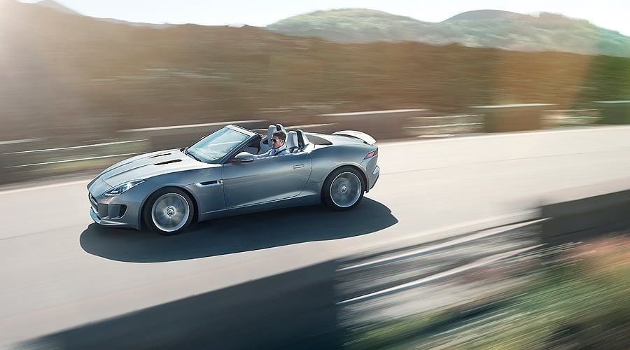 Jaguar F-type: E becomes F