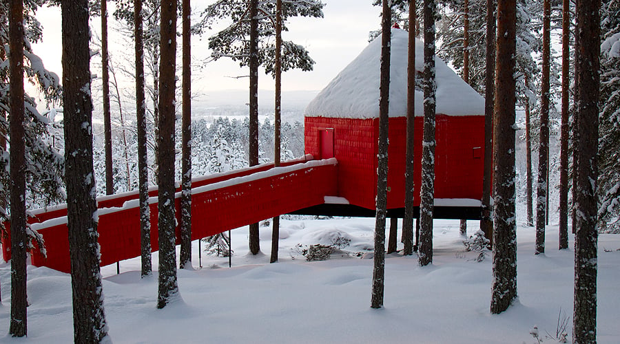 Treehotel: UFO-Parkplatz am Polarkreis