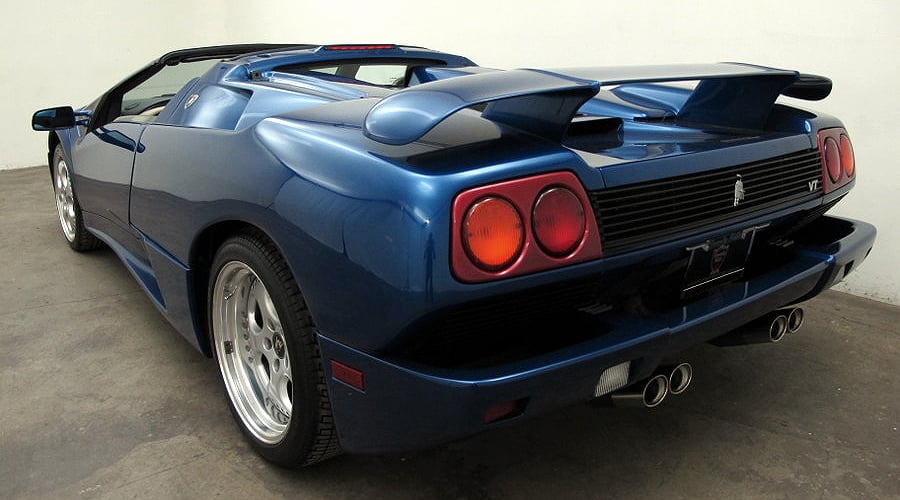 Lamborghini Diablo Roadster: The Devil goes Strada