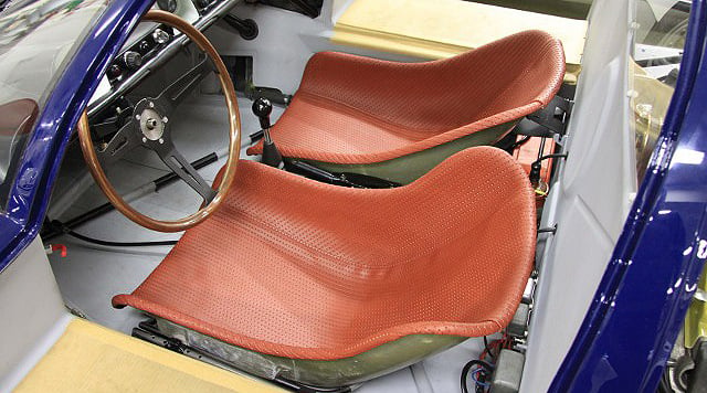 Aus der Mitte heraus: Restaurierung des Porsche 906 Daytona-Prototyps