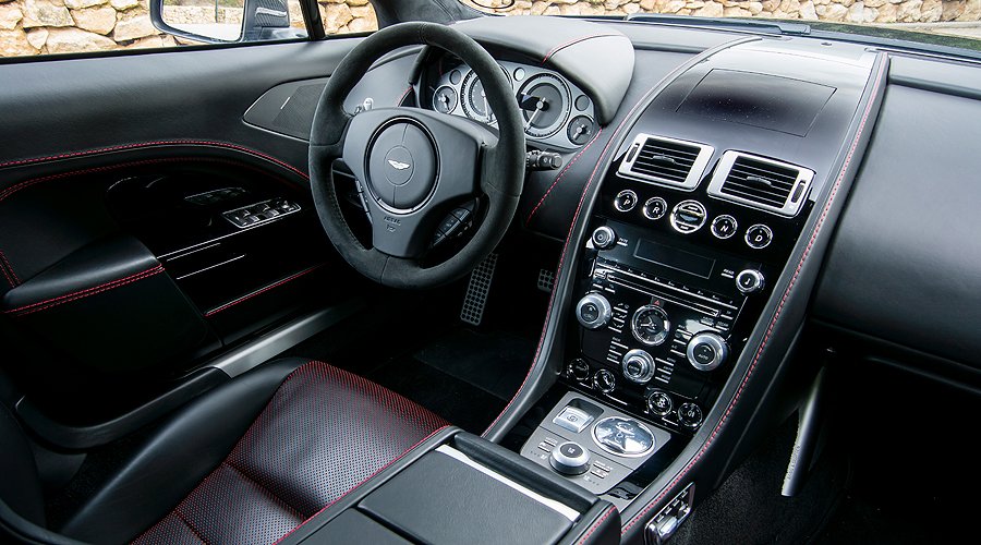 Aston Martin Rapide S: Großes Angrillen