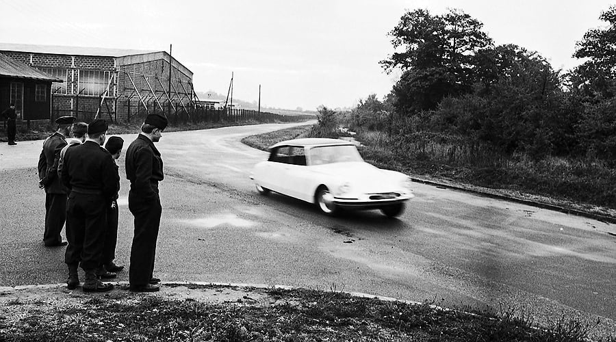 Citroën DS 19 Prototype: The Goddess has landed