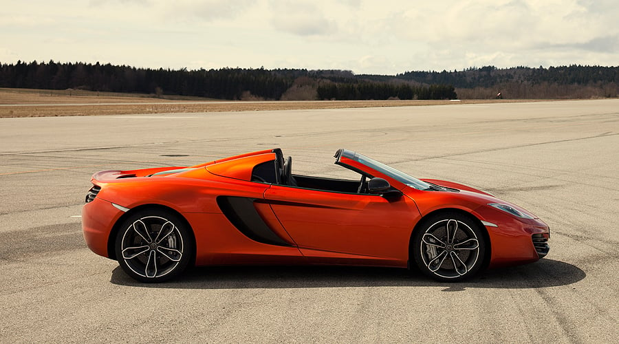 McLaren 12C Spider: Two turbos? Hallelujah!