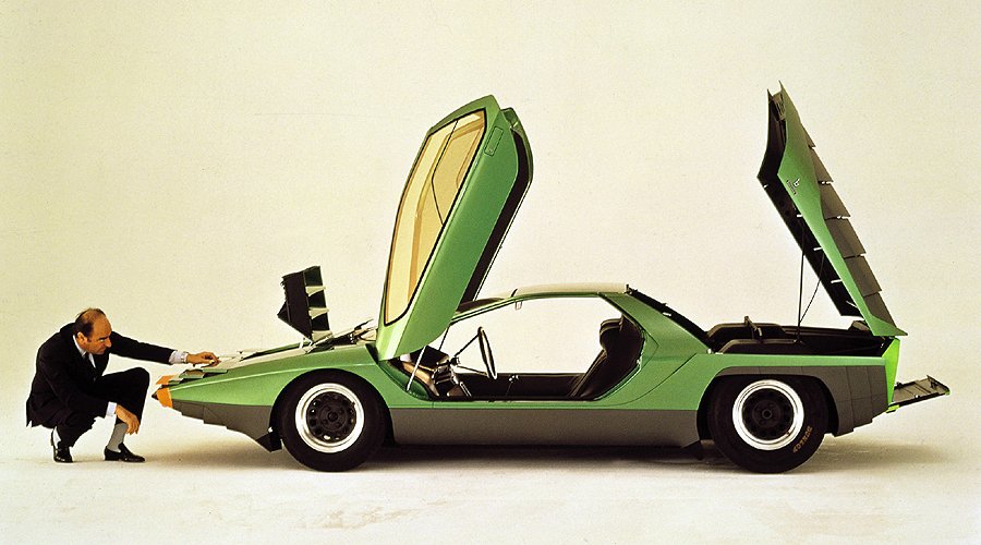 Classic Concepts: 1968 Alfa Romeo Carabo