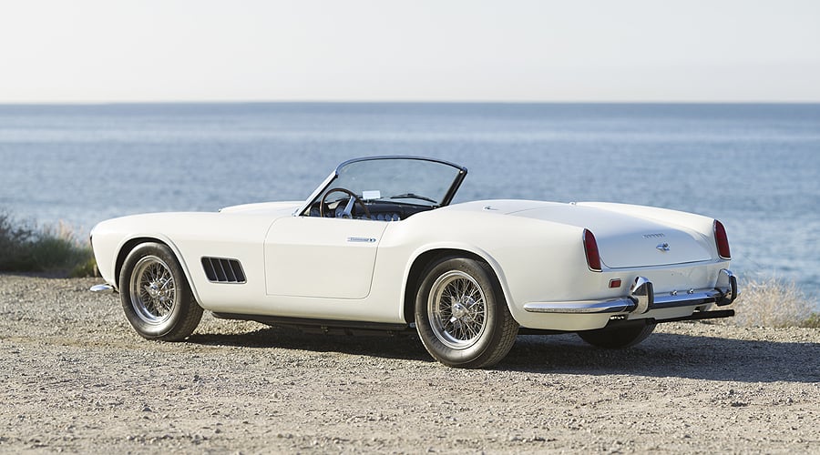 Gooding versteigert Alu-Flügeltürer und California Spider in Scottsdale