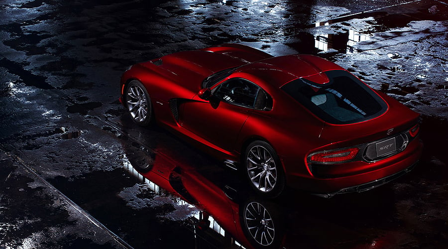 SRT Viper slithers into view in New York