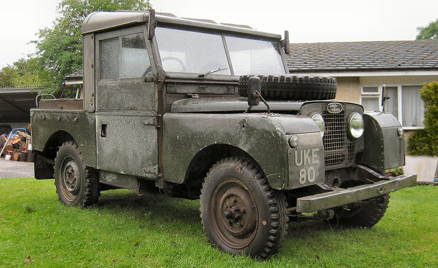 Winston Churchill's Land Rover Comes to Auction