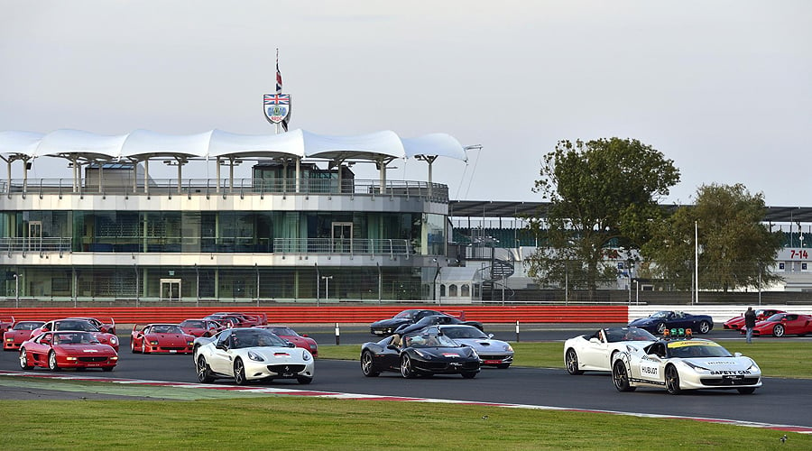 World Record-breaking Ferrari motorcade at Silverstone