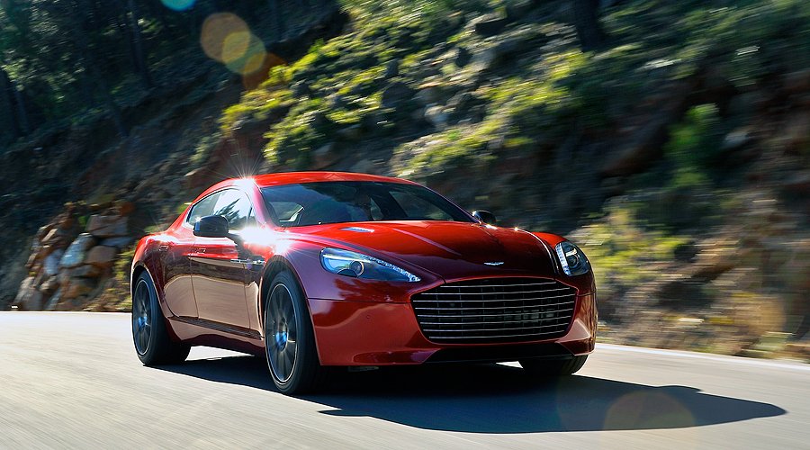 Aston Martin Rapide S: Mit vollem Mund