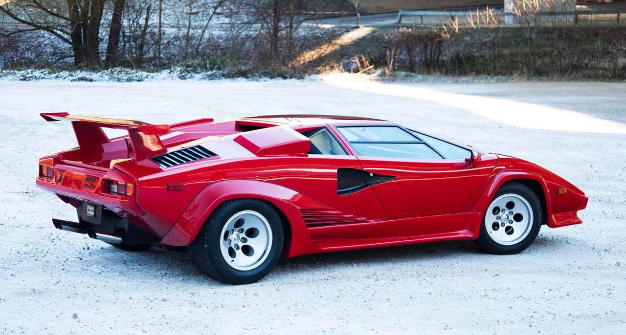 lamborghini countach