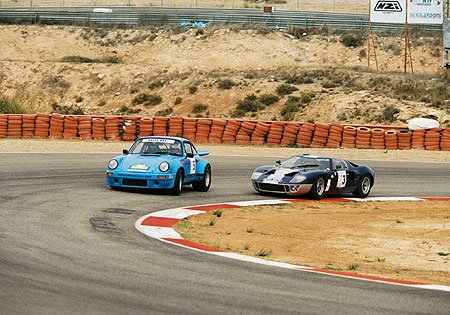 Ford GT40 of Bellm/Lanzante wins in Spain 2002