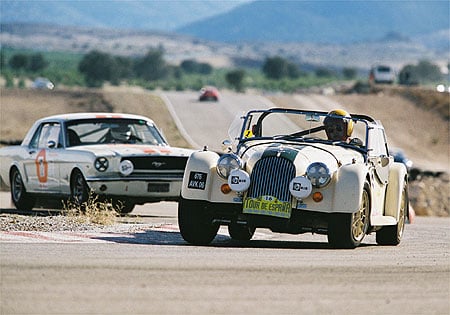 Ford GT40 of Bellm/Lanzante wins in Spain 2002