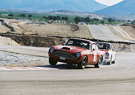 Ford GT40 of Bellm/Lanzante wins in Spain 2002