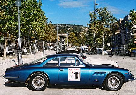 Ford GT40 of Bellm/Lanzante wins in Spain 2002