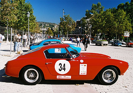 Ford GT40 of Bellm/Lanzante wins in Spain 2002