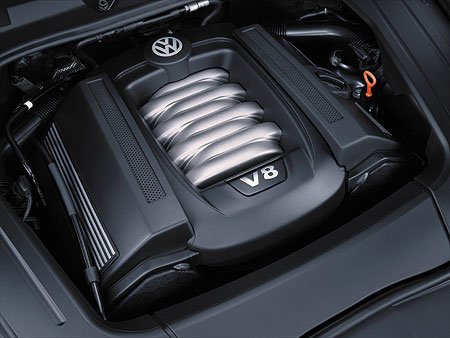 Volkswagen Touareg V8: Premiere in Detroit