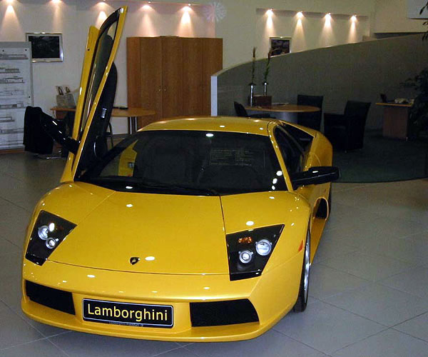 Lamborghini Frankfurt: Eröffnet