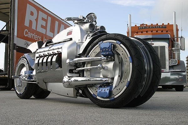 DaimlerChrysler verkauft Nachbau des Extrem-Bikes Dodge Tomahawk