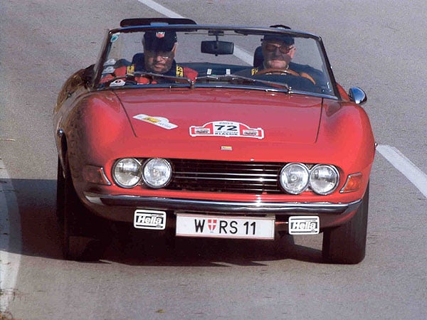 Ferrari Dino 246 GT vs. Porsche 911 S