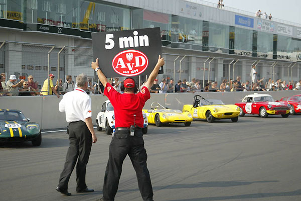 Starterfeld der Superlative beim 32. AvD-Oldtimer-Grand-Prix