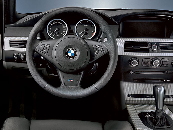 BMW 5er Limousine und Touring: M Sportpakete