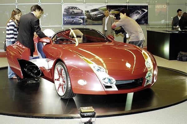 Paris Motor Show 2004 - Review