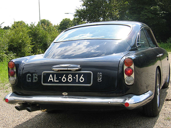 Wir zeigen's Ihnen: Aston Martin DB5