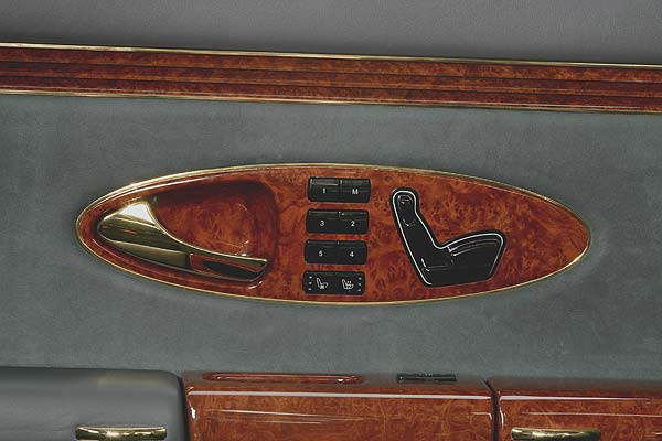 Maybach's brilliant idea: Gold rather than chrome interior