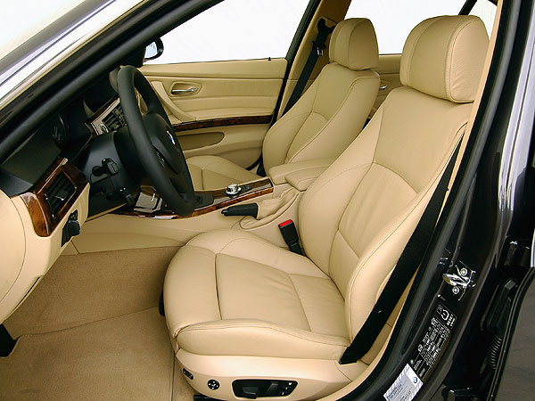 BMW 330i