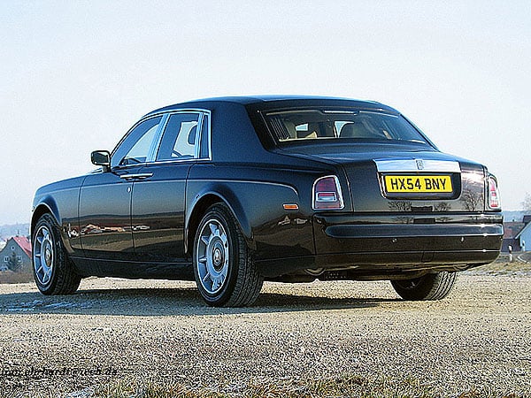 Photographic studies of the design of the new Rolls-Royce Phantom