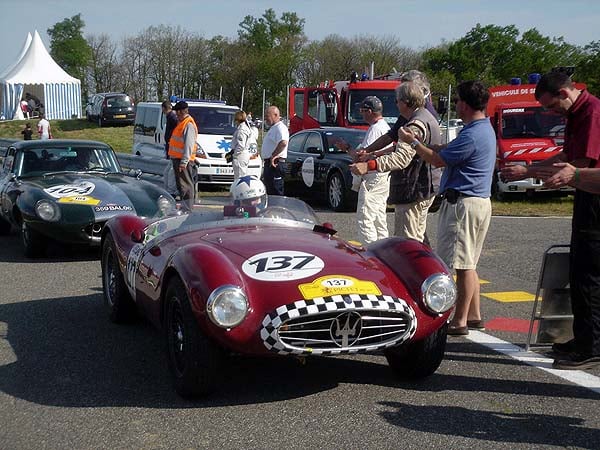 Tour Auto 2005: Drive safe but fast