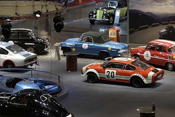 Techno Classica 2006: Treffen der Generationen 