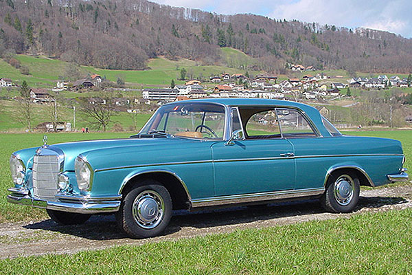 100 klassische Automobile 2006 - Vorschau