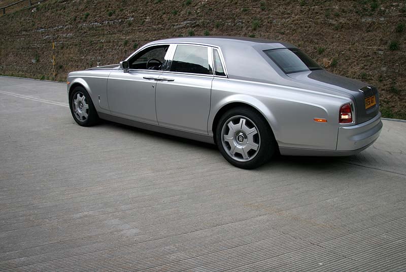 Rolls-Royce Phantom 