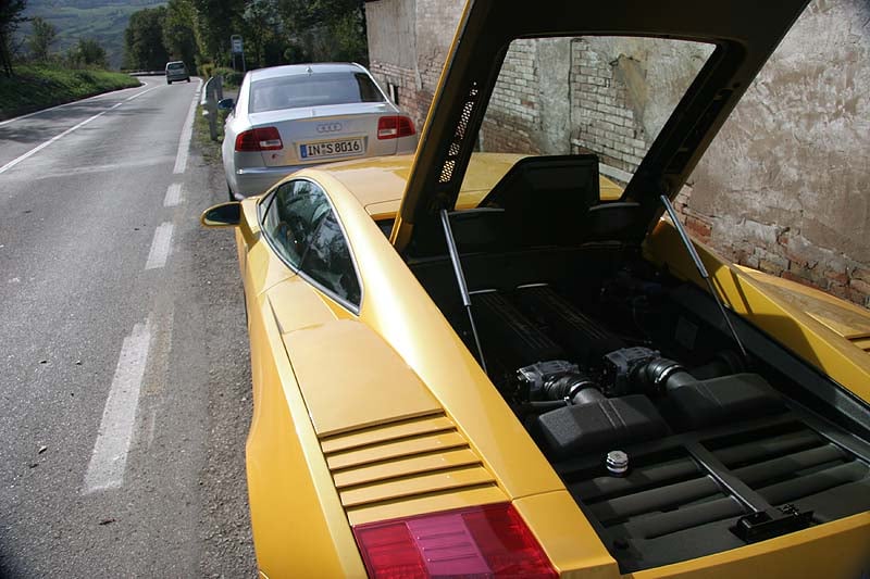 Audi S8 (2)