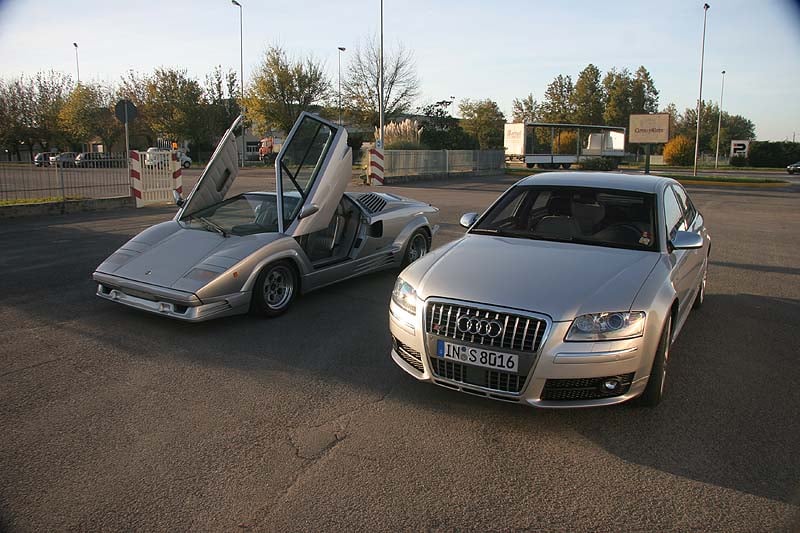 Audi S8 (2)