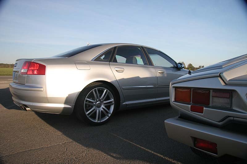 Audi S8 (2)